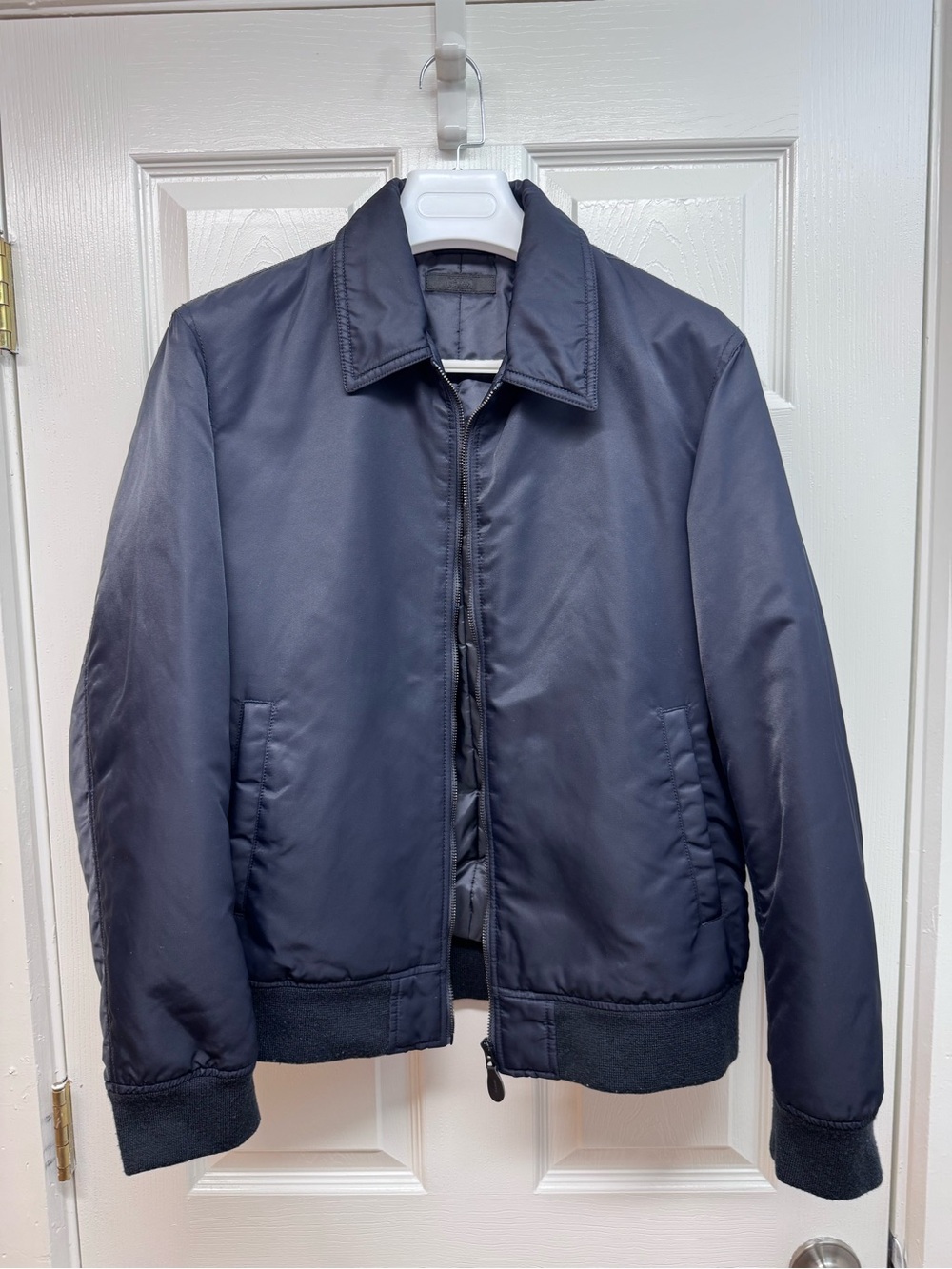 UNIQLO Men's Navy Bomber Jacket - Classic Lightweight Coat